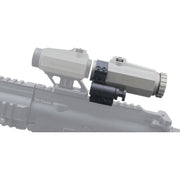 Boîte ouverte avec magnifier 3x Vector Optics